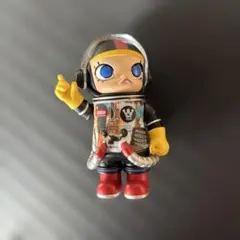 POPMART SPACE MOLLY