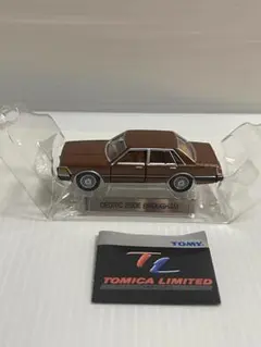 トミカ リミテッド セドリック 280E BROUGHAM