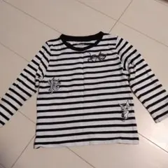 【美品1回着用】長袖カットソー 白黒ストライプ 猫刺繍