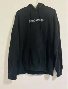 海外古着✨THREE LAYER ブラックパーカー GOOD VIBESプリント