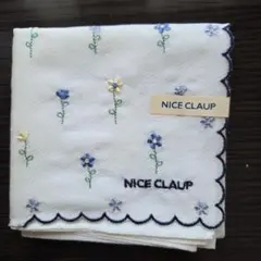 NICE CLAUP ハンカチ 花柄 刺繍 スカラップのサムネイル