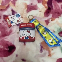 【新品】キティ スカーフ付チャームポーチ