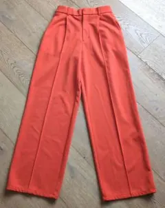 GU オレンジパンツ M