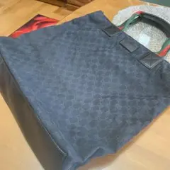 GUCCI GGキャンバス トートバッグ ブラック