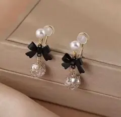 パールとリボンのイヤリング　パーティ　結婚式