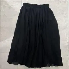 GU プリーツスカート 黒 222-279462 - メルカリ