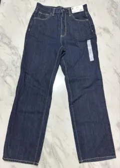 【新品未使用】GU ハイウエストストレートジーンズ