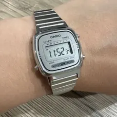 CASIO レディース 腕時計 デジタル シルバー