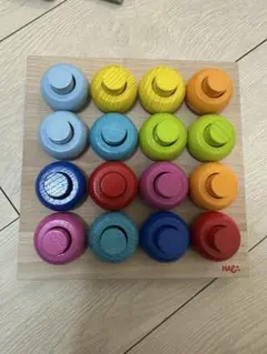 HABA 知育玩具 ハバ　カラーリングのペグ遊びのサムネイル