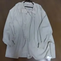 コカ シャツ ボウタイ