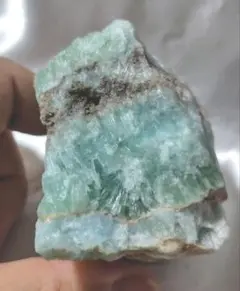 ヘミモルファイト原石　140g