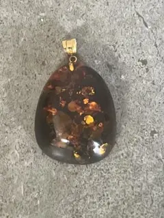 2025年最新】k18 琥珀 ペンダントの人気アイテム - メルカリ