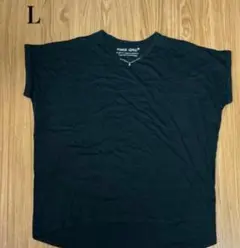 黒のVネックTシャツ Lサイズ