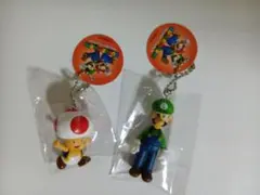 スーパーマリオ　マスコットフィギュア　ルイージ　キノピオ