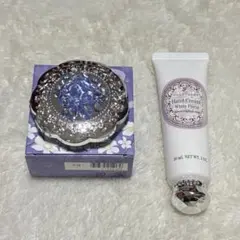 ジルスチュアート　クリスタルブルームペタルクチュールアイズデュオ　ハンドクリーム