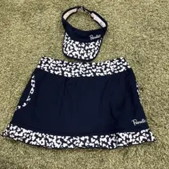 Paradiso フレアスカート ネイビーとバイザー