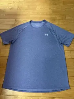 アンダーアーマー　Tシャツ