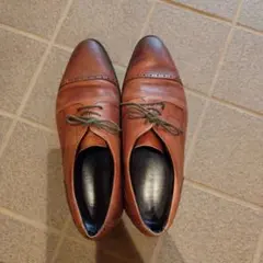 ブラウン レザー ドビジネスシューズメダリオン ストレートチップ　27
