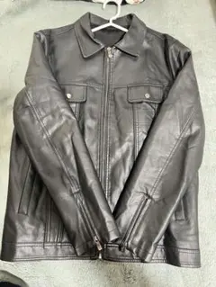 黒レザージャケット