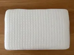 NITORI ニトリ　冷感低反発まくら（ひんやりタッチ）のサムネイル