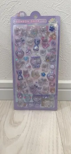 クーリア公式　ボンボンドロップ　ナイトミャウ　ねこ