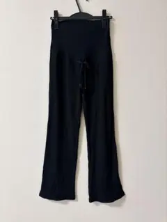 マタニティリブ素材パンツ 黒色【未使用】