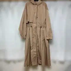 美品■ミラ・ショーン■ ロゴジャガード ステンカラーレインコート■ベージュ 美品□ミラ・ショーン□ ロゴジャガード ステンカラーレインコート