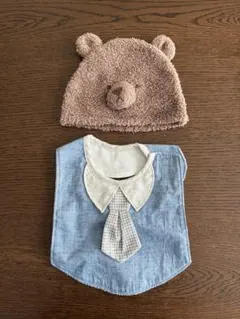 ベビー帽子とヨダレ掛けのセット