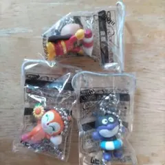 アンパンマン ムヒ マスコットキーホルダー ３個セット　非売品