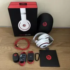 Beats by Dr. Dre Studio 2 オーバーイヤー ヘッドフォンのサムネイル