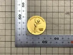 1972年札幌オリンピック大会記念メダル　記念品　金色メダルのサムネイル