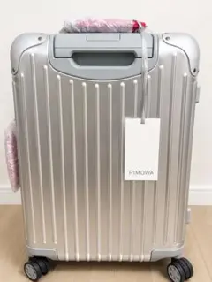 RIMOWA SAMBA 4輪　104 L モデル　型番：846.77　TSA付 RIMOWA SAMBA 4輪 104 L モデル 型番：846.77 - メルカリ