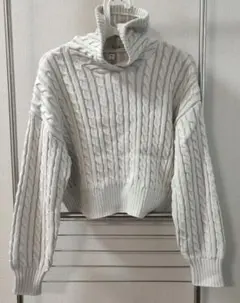 GU ジーユー　ケーブルニット フード付き セーター L ホワイト