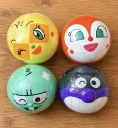 アンパンマン　ガチャガチャ　おっきなアンパンマンマスコット　4個セット　未開封
