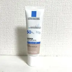 ラロッシュポゼ UVイデア XL プロテクションBB 01のサムネイル