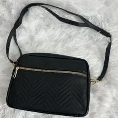 ショルダーバッグ 大容量