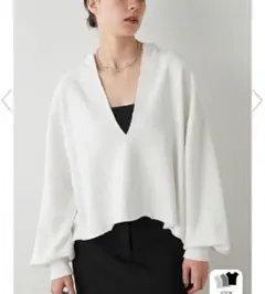 【ウィムガゼット】☆近年☆スエットVネックプルオーバーオフホワイトFREE