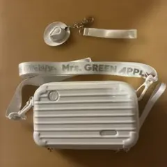 Mrs. GREEN APPLE ホワイトラウンジショルダーバッグキーホルダー