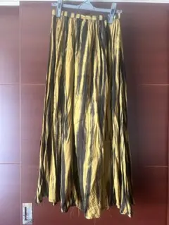 TORRAZZO DONNA、ロングスカート、ビューティーアンドユースのサムネイル