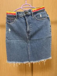 TOMMY JEANS デニムミニスカートのサムネイル