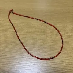 赤と黒のビーズチョーカー 約38cm
