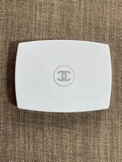 ※ケースのみ　CHANEL パウダーファンデーションのサムネイル