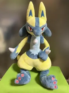 ポケモン めちゃもふぐっとぬいぐるみ 黄色いルカリオ