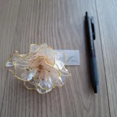 花形コサージュ ハンドメイド