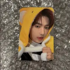 Item thumbnail for item 9a043241-9acc-4ef0-9305-5f5ff7b3485c