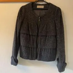 グレー ノーカラージャケットのサムネイル