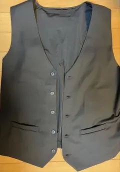 正月のみ値下げ　電熱ベスト　スーツ　発熱　モバイルバッテリー用ポケット付き