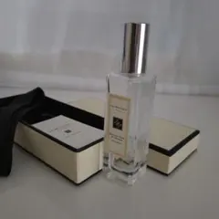 Jo Malone イングリッシュ ペアー & フリージア箱無し送付