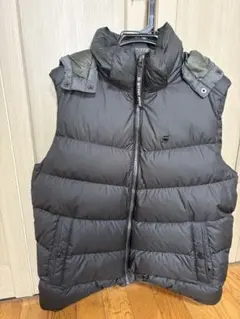 美品　G-STAR RAW ブラックダウンベスト　XLのサムネイル