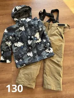 男の子　コスビー スキーウェア ボー ドウェア 上下セット　130センチ